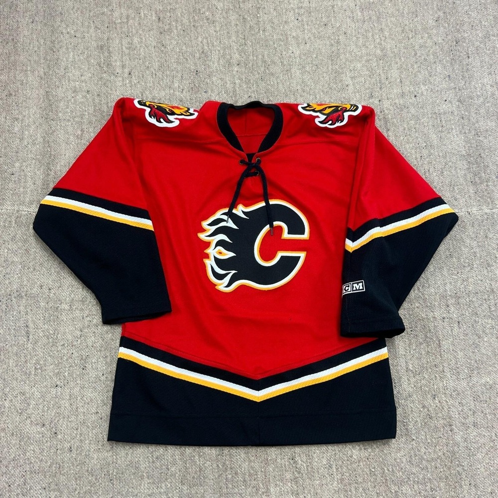 Vintage Calgary Flames Jersey Boys Medium Red 2000s CCM NHL